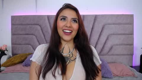 Jessica Kraft online show from April 8, 2026, 2:22 am