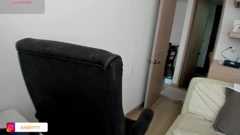 Snapshot of jessica_rabbit777_ chatting on November 26, 2025, 8:21 pm jessica_rabbit777_ online show from November 26, 2025, 8:21 pm