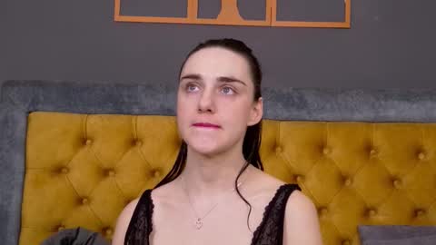 Jessica White online show from February 7, 2026, 4:16 am