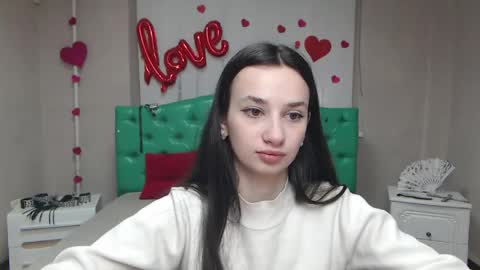 JessicaBreez online show from May 1, 2026, 5:12 am