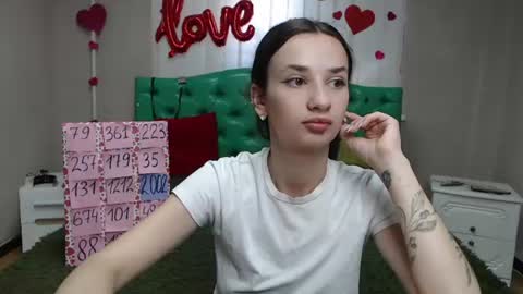 JessicaBreez online show from July 7, 2026, 6:47 am