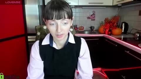 jessicaforris online show from October 23, 2025, 7:07 am