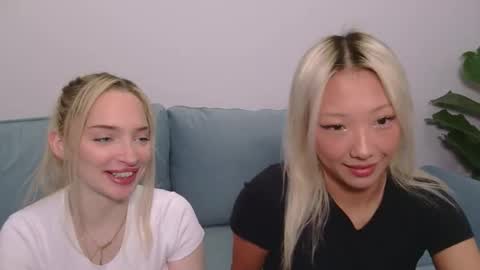 Jessica online show from November 25, 2025, 9:15 pm