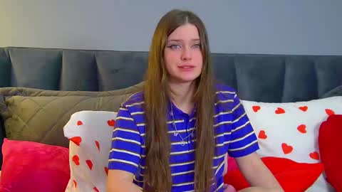 Snapshot of jessicajewells45 chatting on February 28, 2026, 6:36 am Jessica online show from February 28, 2026, 6:36 am