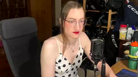 Jessica Starla online show from April 29, 2026, 10:16 pm