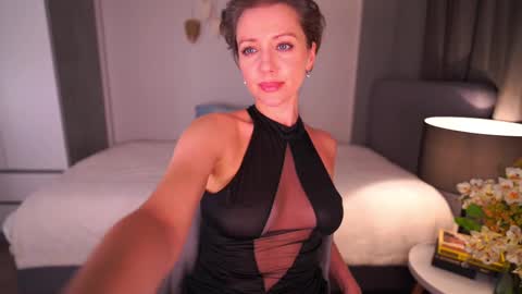 Snapshot of jessideen chatting on February 11, 2025, 6:30 am Jessica online show from February 11, 2025, 6:30 am