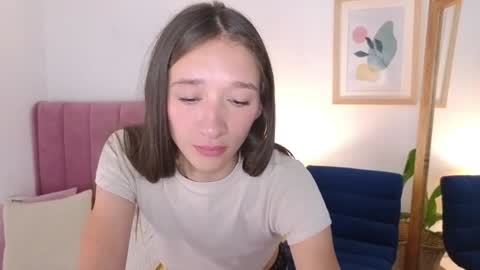 Snapshot of jessie__02 chatting on February 6, 2025, 2:26 pm Jess online show from February 6, 2025, 2:26 pm