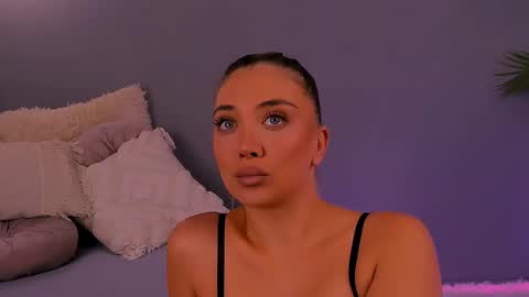 Snapshot of jessiellle chatting on September 28, 2025, 2:22 pm jessiellle online show from September 28, 2025, 2:22 pm