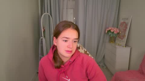 Jessi online show from November 17, 2025, 1:39 pm