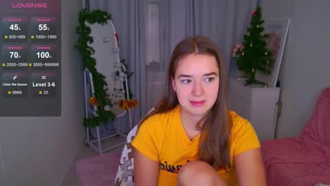 Jessi online show from December 15, 2025, 2:21 pm