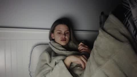 jessieryan online show from December 20, 2025, 5:03 am