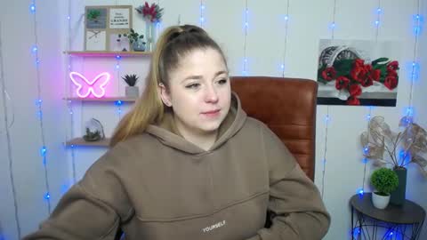 Jess online show from March 6, 2025, 7:03 am