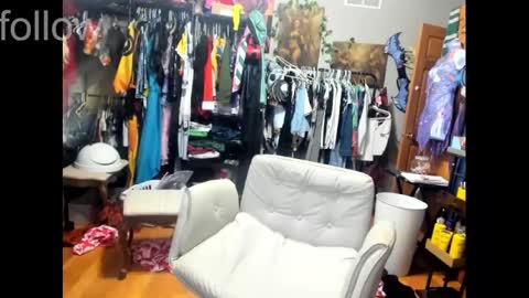 Snapshot of jessyboi0504 chatting on September 19, 2025, 10:27 am seductress Cyber Succubus online show from September 19, 2025, 10:27 am