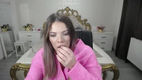 jessycatop online show from February 3, 2026, 9:14 am