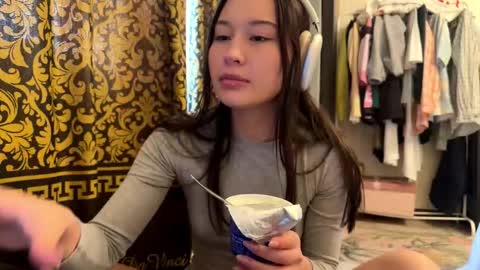 Snapshot of jesusitacatts chatting on November 16, 2025, 7:25 am Lynn online show from November 16, 2025, 7:25 am