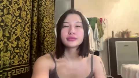 Snapshot of jesusitacatts chatting on December 5, 2025, 6:44 am Lynn online show from December 5, 2025, 6:44 am