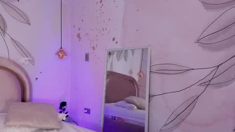 Jessica online show from January 22, 2025, 9:13 am