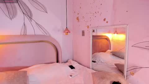 Jessica online show from March 6, 2025, 3:13 am