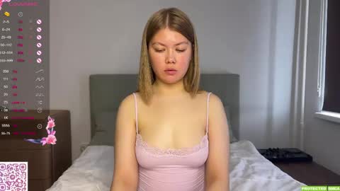 Mona online show from April 20, 2026, 4:15 am