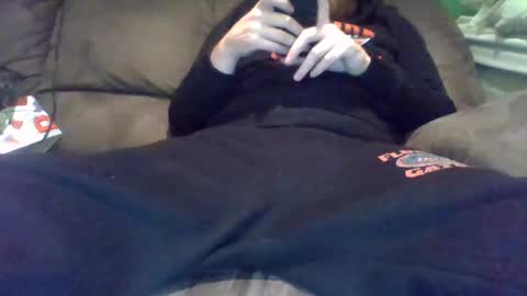 jetthedog14 online show from February 17, 2025, 5:04 am