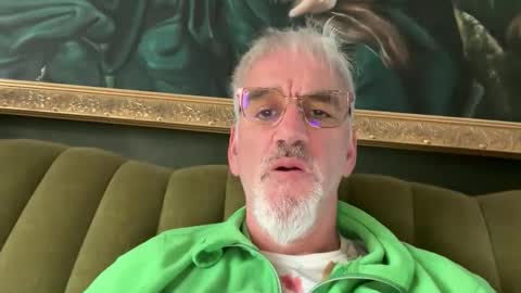 Snapshot of jewlronny chatting on November 3, 2025, 10:05 am jewlronny online show from November 3, 2025, 10:05 am