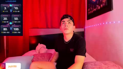 Snapshot of jey_keler chatting on February 10, 2025, 2:52 am jey keler online show from February 10, 2025, 2:52 am