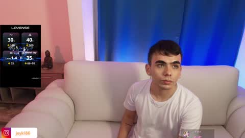 Snapshot of jey_keler chatting on October 4, 2025, 9:02 pm jey keler online show from October 4, 2025, 9:02 pm