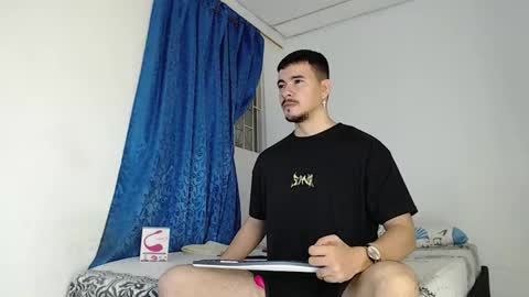 Juan David online show from October 16, 2025, 11:39 pm