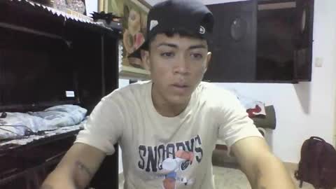 jeycolbigcock online show from April 19, 2026, 2:00 am