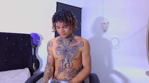 JEYKOB online show from November 11, 2025, 11:27 pm