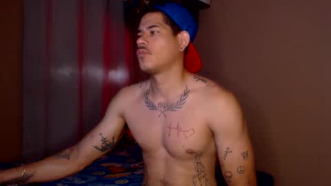 jffer_slhom online show from April 10, 2026, 8:57 pm