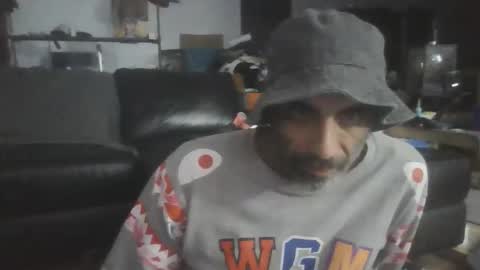 Snapshot of jglarsbel chatting on February 8, 2026, 2:09 pm jglarsbel online show from February 8, 2026, 2:09 pm