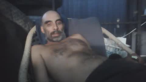 jglarsbel online show from March 11, 2026, 7:58 am