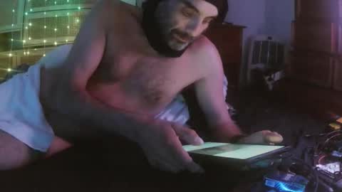 jglarsbel online show from May 30, 2026, 5:32 pm