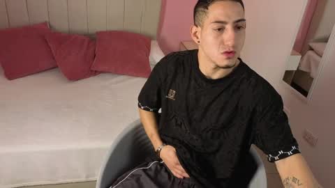 Jhan online show from April 7, 2026, 11:10 am