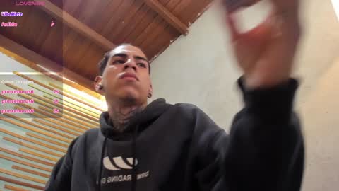 Snapshot of jharol_cardona chatting on January 6, 2025, 4:36 am Jharol online show from January 6, 2025, 4:36 am