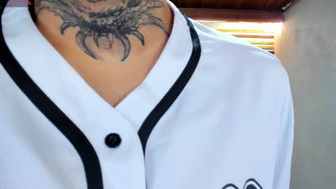 Snapshot of jharol_cardona chatting on January 29, 2025, 1:16 am Jharol online show from January 29, 2025, 1:16 am