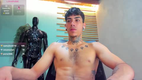 Snapshot of jharol_cardona chatting on March 1, 2025, 1:53 am Jharol online show from March 1, 2025, 1:53 am