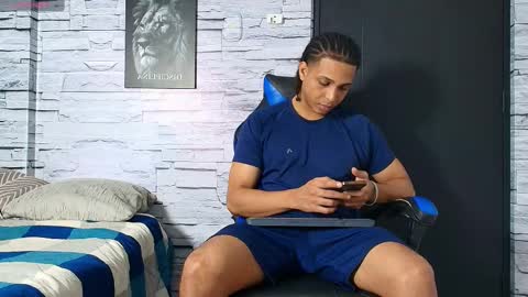 jhay_wheeler777 online show from November 3, 2025, 7:59 pm