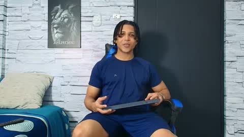 jhay_wheeler777 online show from November 21, 2025, 11:42 am