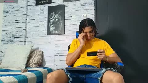 jhay_wheeler777 online show from January 12, 2026, 5:12 am