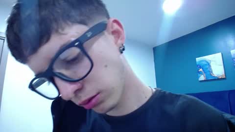 Snapshot of jheampiero chatting on October 1, 2025, 2:23 pm Jheampiero online show from October 1, 2025, 2:23 pm