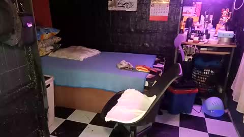 Snapshot of jherry26 chatting on October 3, 2025, 2:25 pm jherry26 online show from October 3, 2025, 2:25 pm