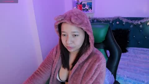Snapshot of jhiinny_brownn chatting on December 14, 2024, 3:29 am Jhiinny online show from December 14, 2024, 3:29 am