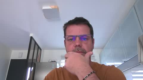 jhmec44000 online show from July 20, 2026, 11:34 am