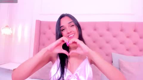 Jhoana  online show from November 14, 2025, 3:38 am