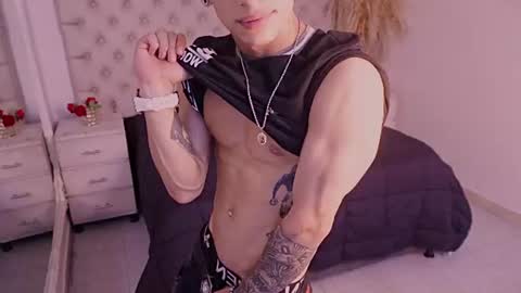 jhoanleandro online show from June 27, 2026, 4:17 am