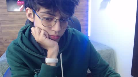 Snapshot of jhoellx chatting on January 11, 2025, 12:50 pm Jhoel online show from January 11, 2025, 12:50 pm
