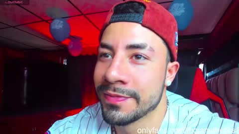 Jhojan Strong  online show from October 8, 2025, 8:17 pm