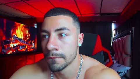 Snapshot of jhojanstrong_ chatting on January 16, 2025, 10:34 pm Jhojan Strong online show from January 16, 2025, 10:34 pm